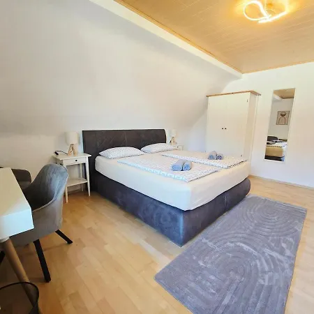 Apartamento 2 - Naehe Phantasialand, Koeln, Bonn *
